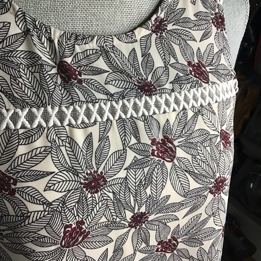 DEX Dress - Picture 3 of 10